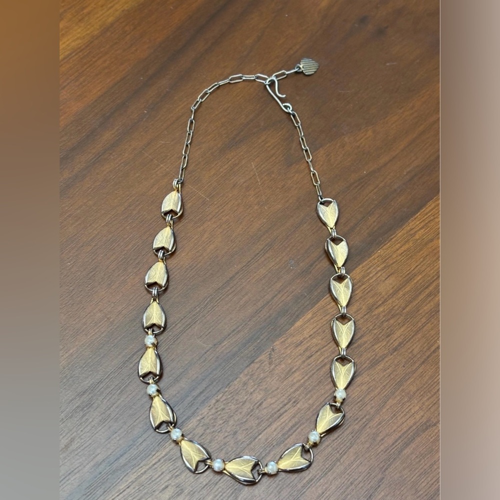 Vintage Bond Boyd Sterling 16” Leaf and Pearl Necklace